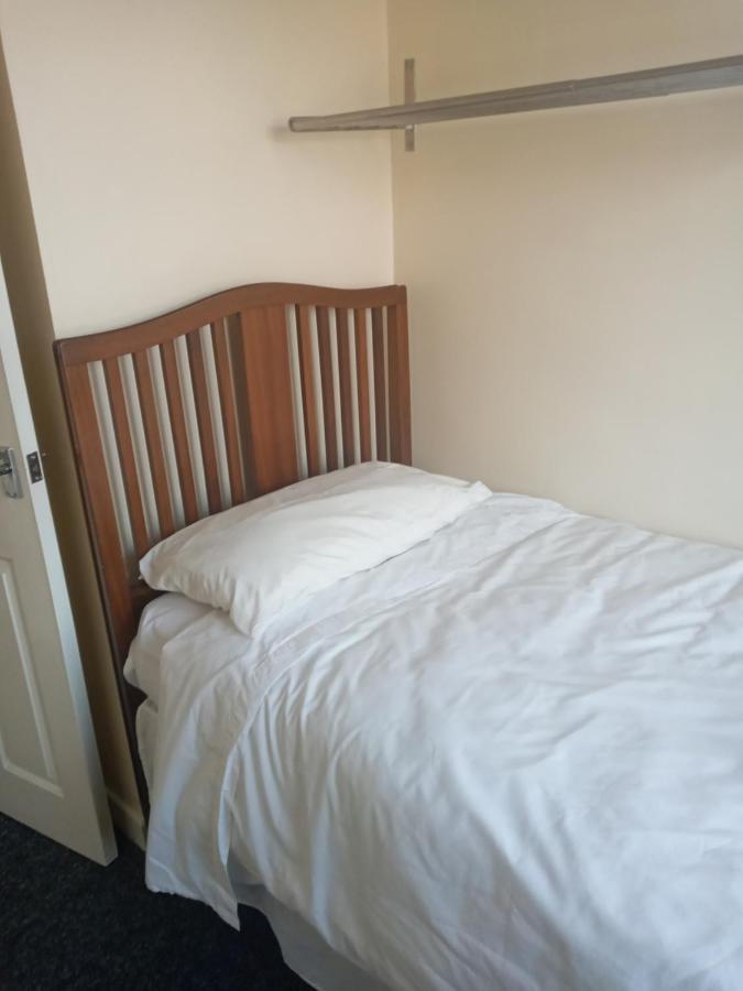 Summerhill, Wrexham - Key Worker Friendly 외부 사진