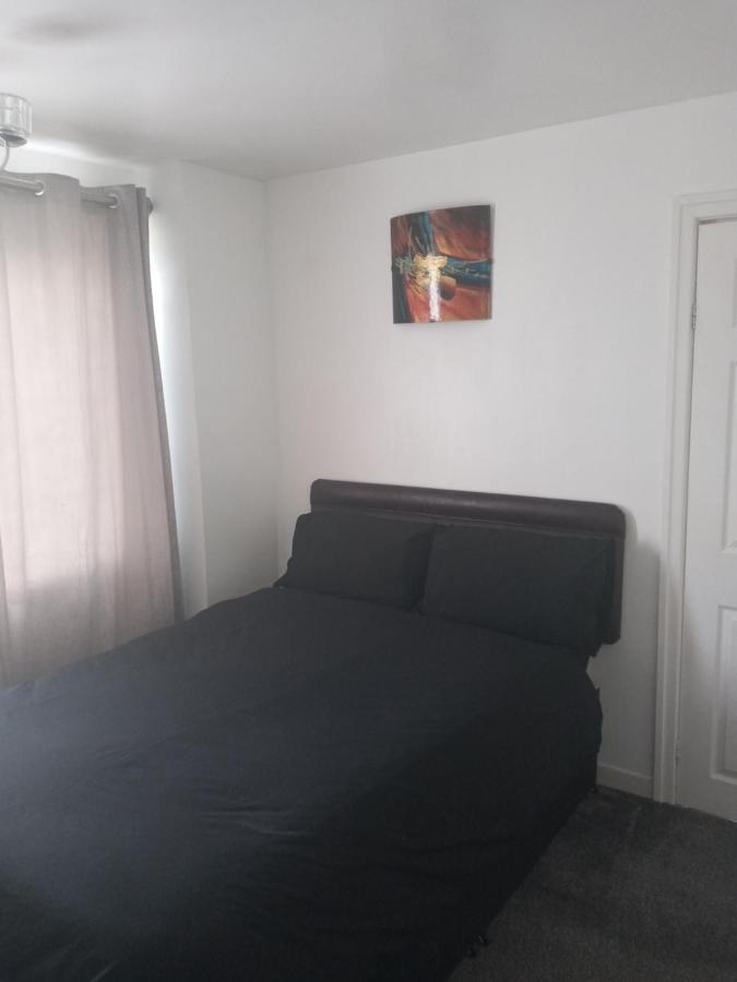 Summerhill, Wrexham - Key Worker Friendly 외부 사진
